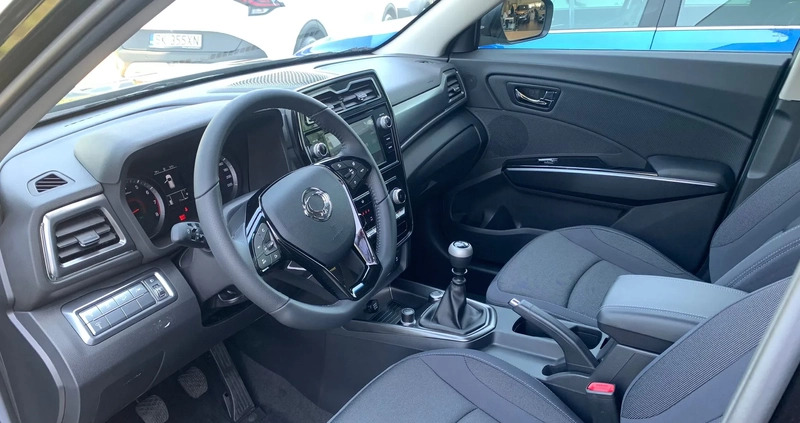 SsangYong Tivoli cena 94900 przebieg: 8, rok produkcji 2023 z Gliwice małe 277
